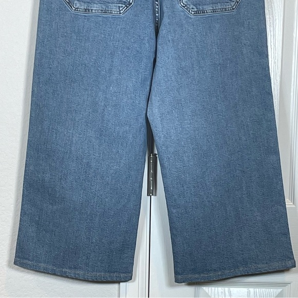 Levi's Mile High Cropped Button Fly Wide Leg Jeans Size 32 - Picture 8 of 14
